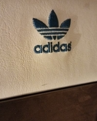 Retro mancave adidas - retro, benches