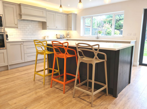 Scandinavian cafe kitchen - 2x,